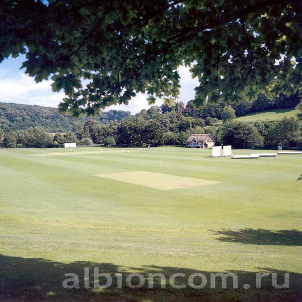 Спортивные поля школы-пансиона Monkton Combe School