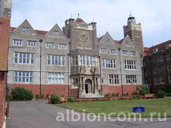 Школа Roedean school