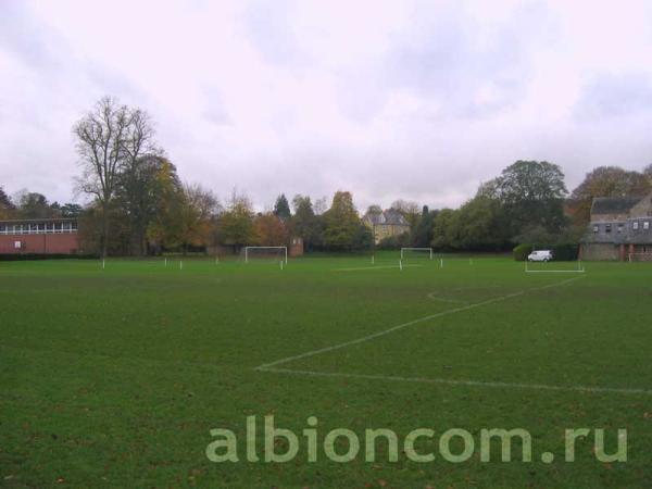 Спортивные поля Winchester College