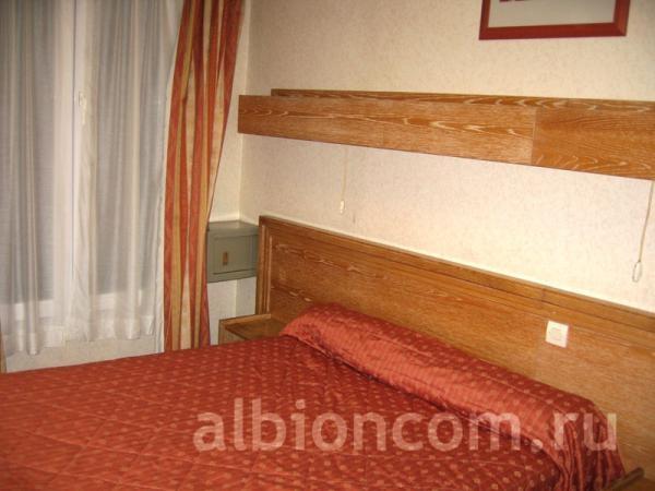 Школа французского языка Accord в Париже. Номер в отеле De la Cite