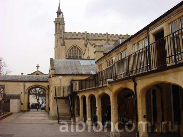 Cheltenham College. Вид на территорию колледжа