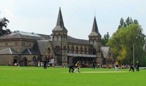 Cheltenham College, летняя школа - игровые площадки