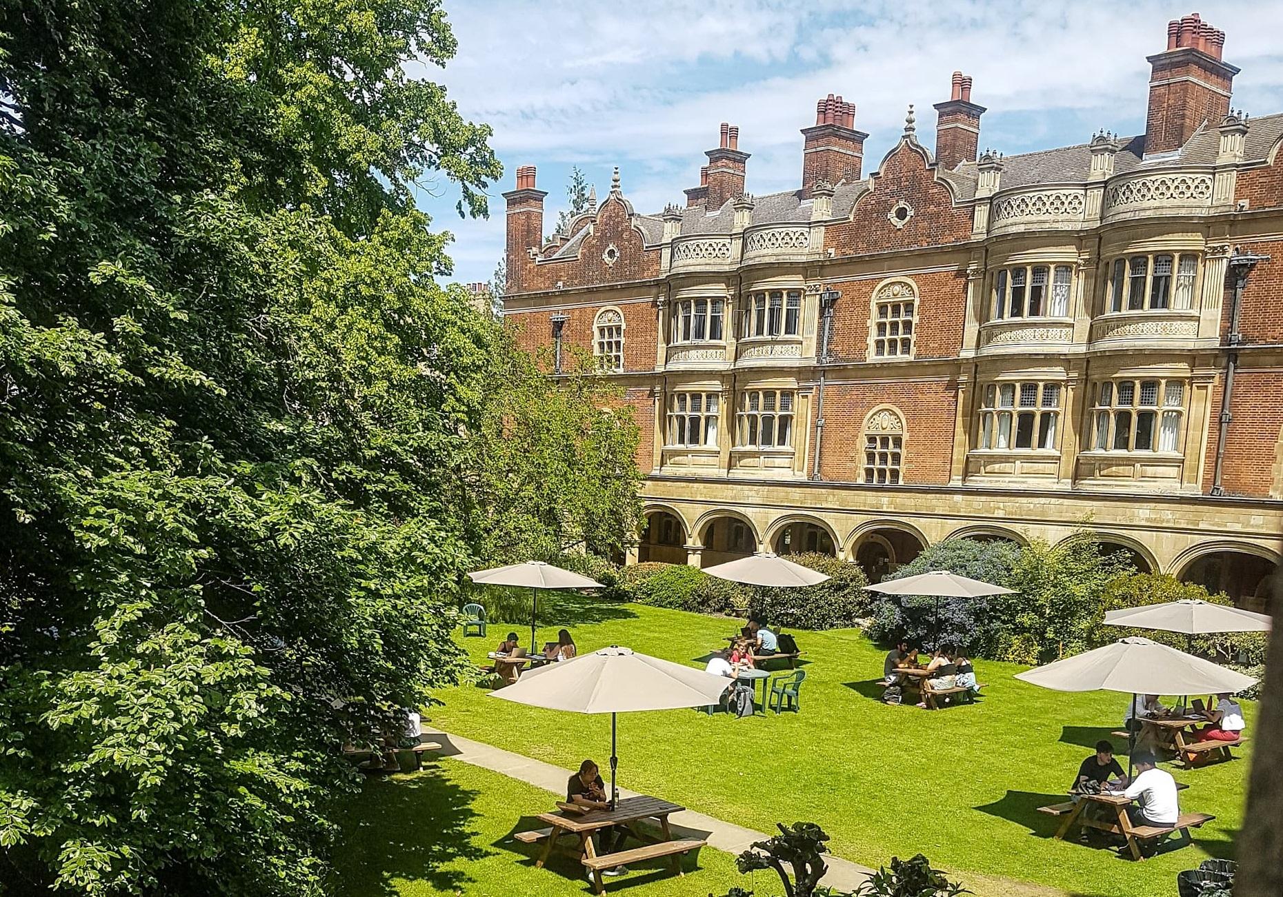 Университет Кембриджа. Sidney Sussex College