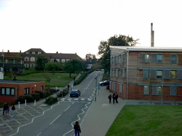 Студенческий городок Университета Royal Holloway