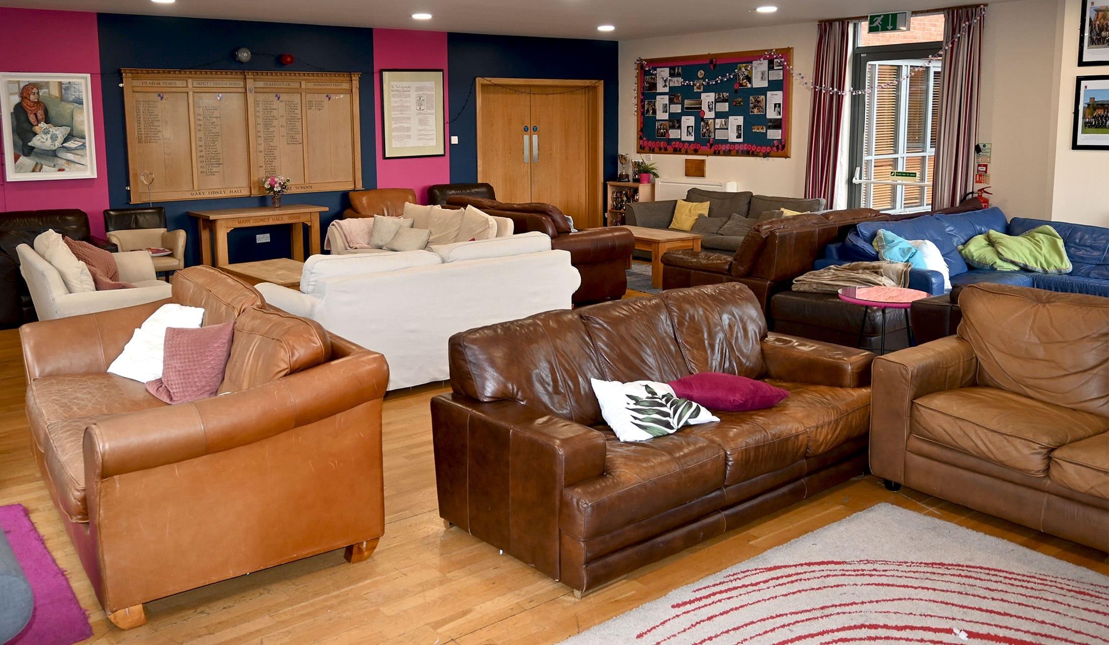 accommodation_gallery_01