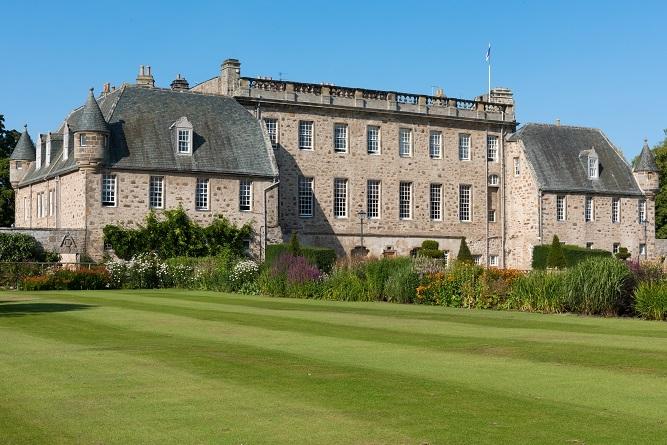 gordonstoun_school